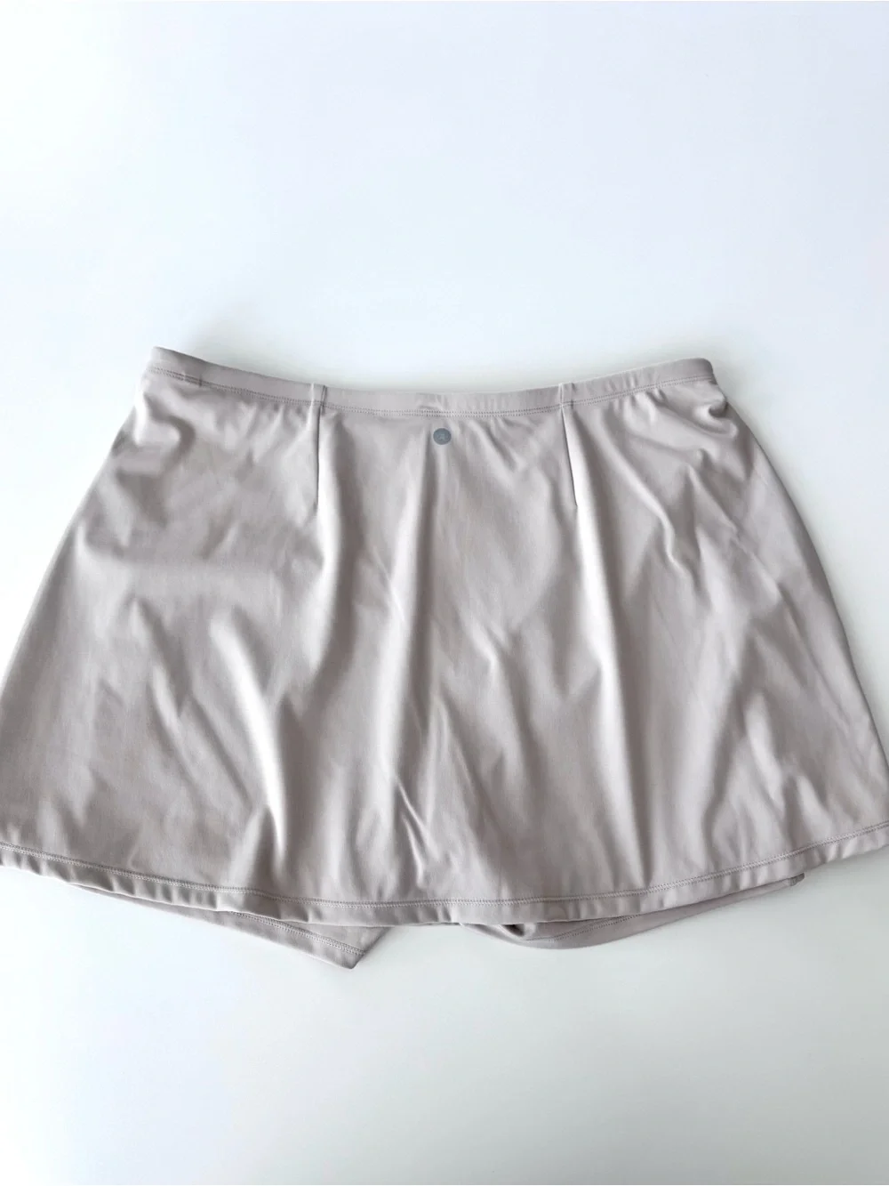 Women's Active Skort in Light Taupe 4-Way Stretch Size L